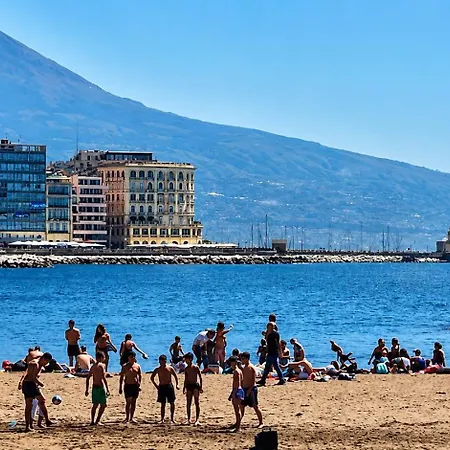 Lo Della Riviera * Neapol